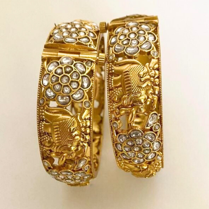 Swarngaj Kundan Bangles