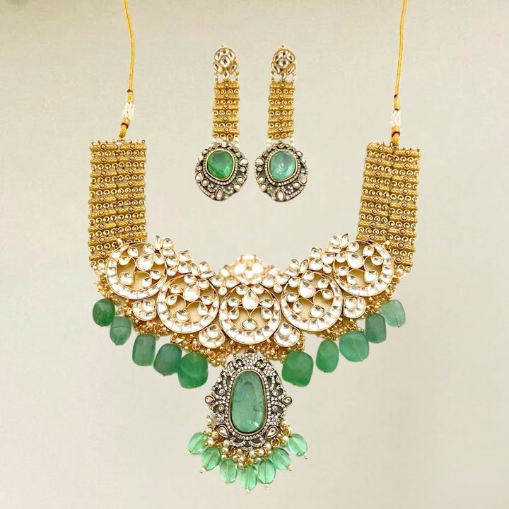 Mumtaaz necklace