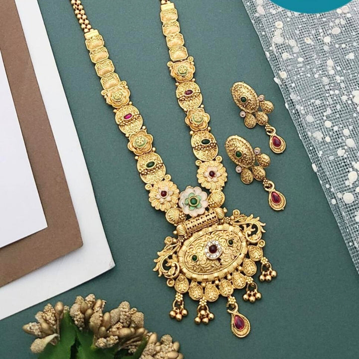 Sampada Swarn Haar 9