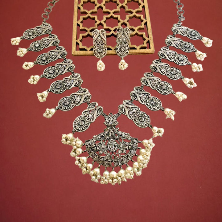 Divira Silver