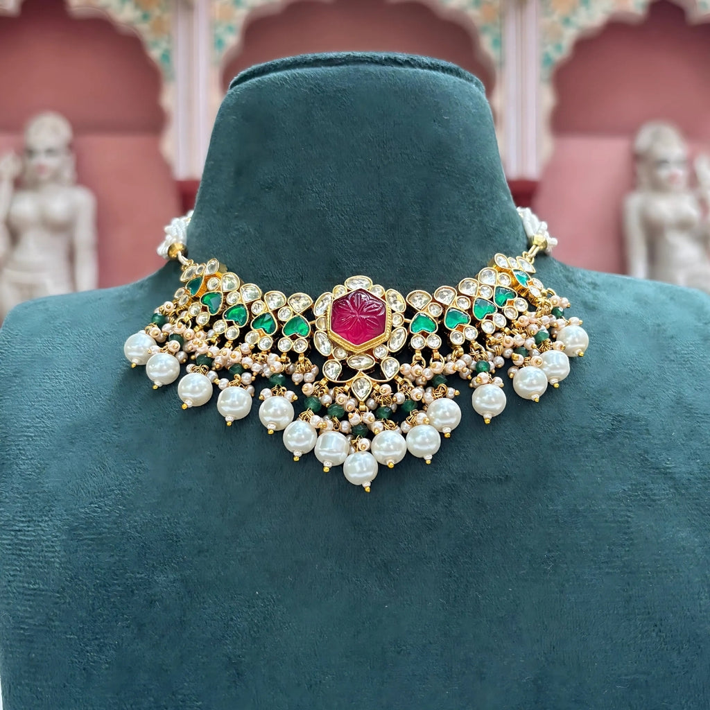 Pankhuri Jadau Set – A Symphony of Heritage