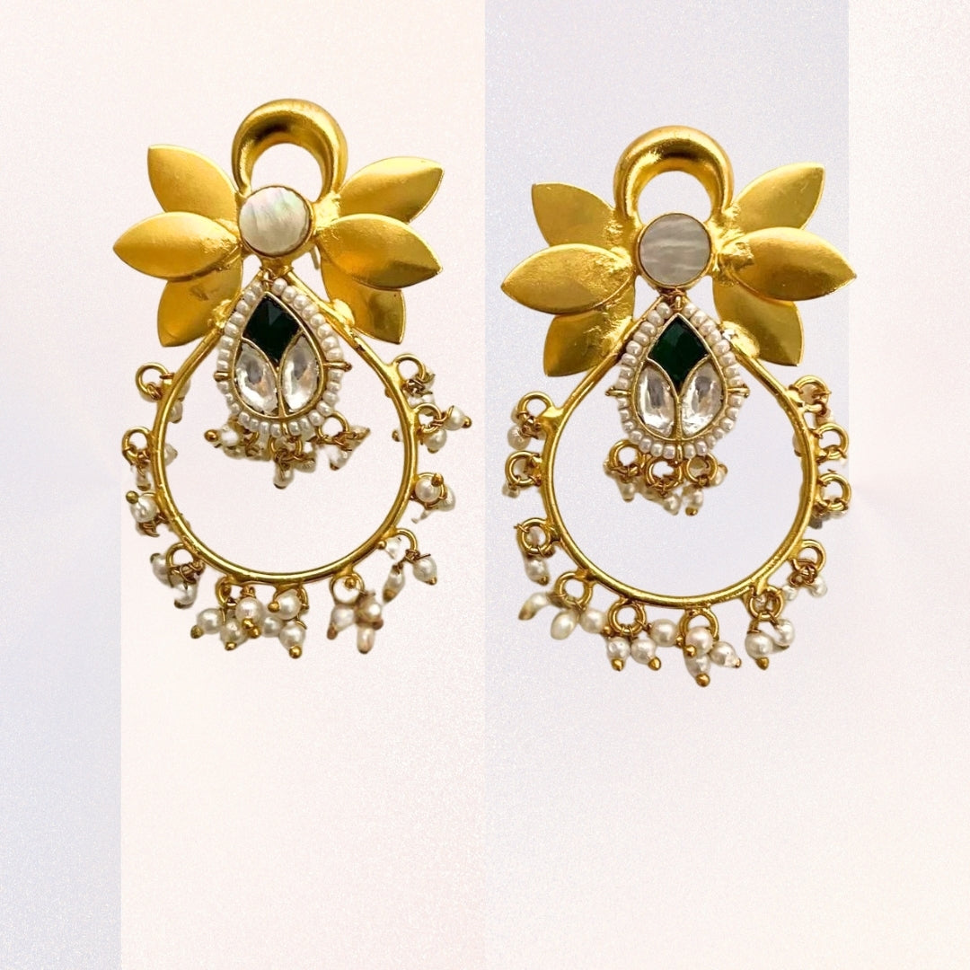 Inaaya Chaandbali Earrings