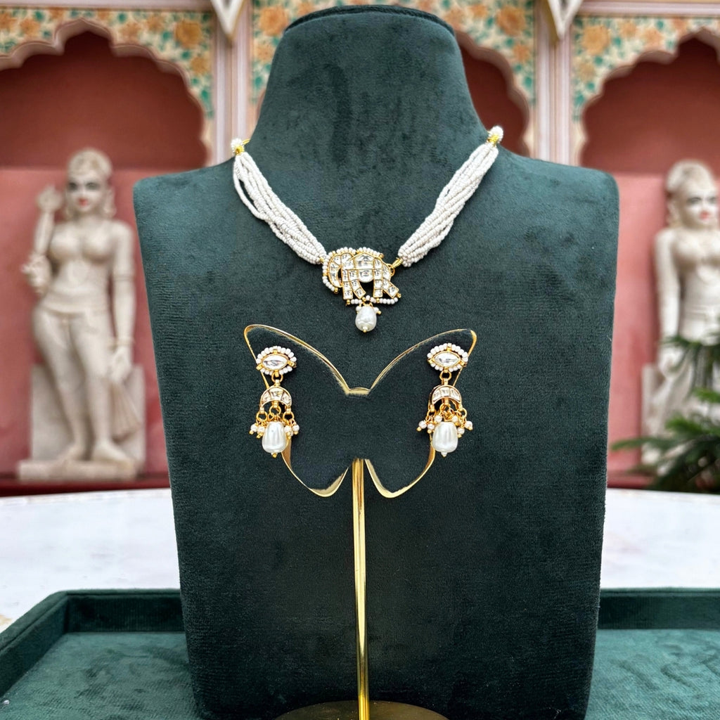 gajman choker haar