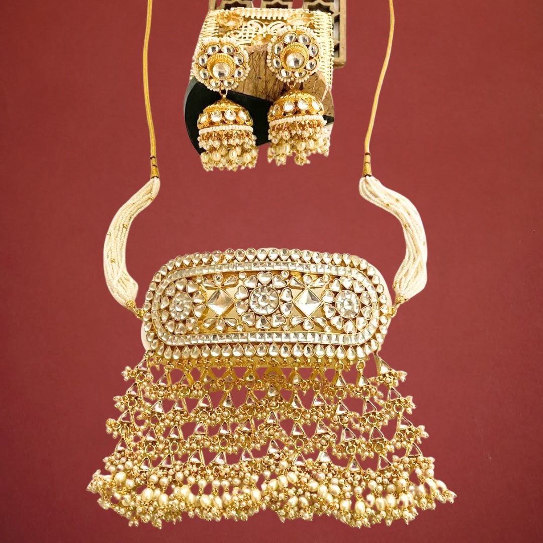 Rajsi Kundan Necklace