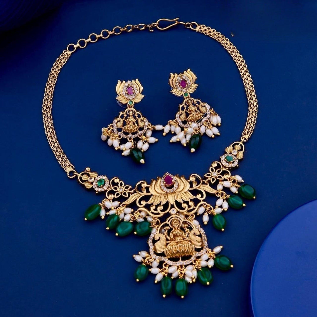 Devi Swarnhaar 2