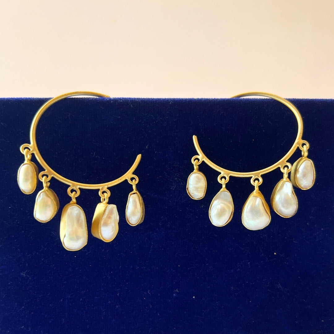 Chaand Moti Earrings