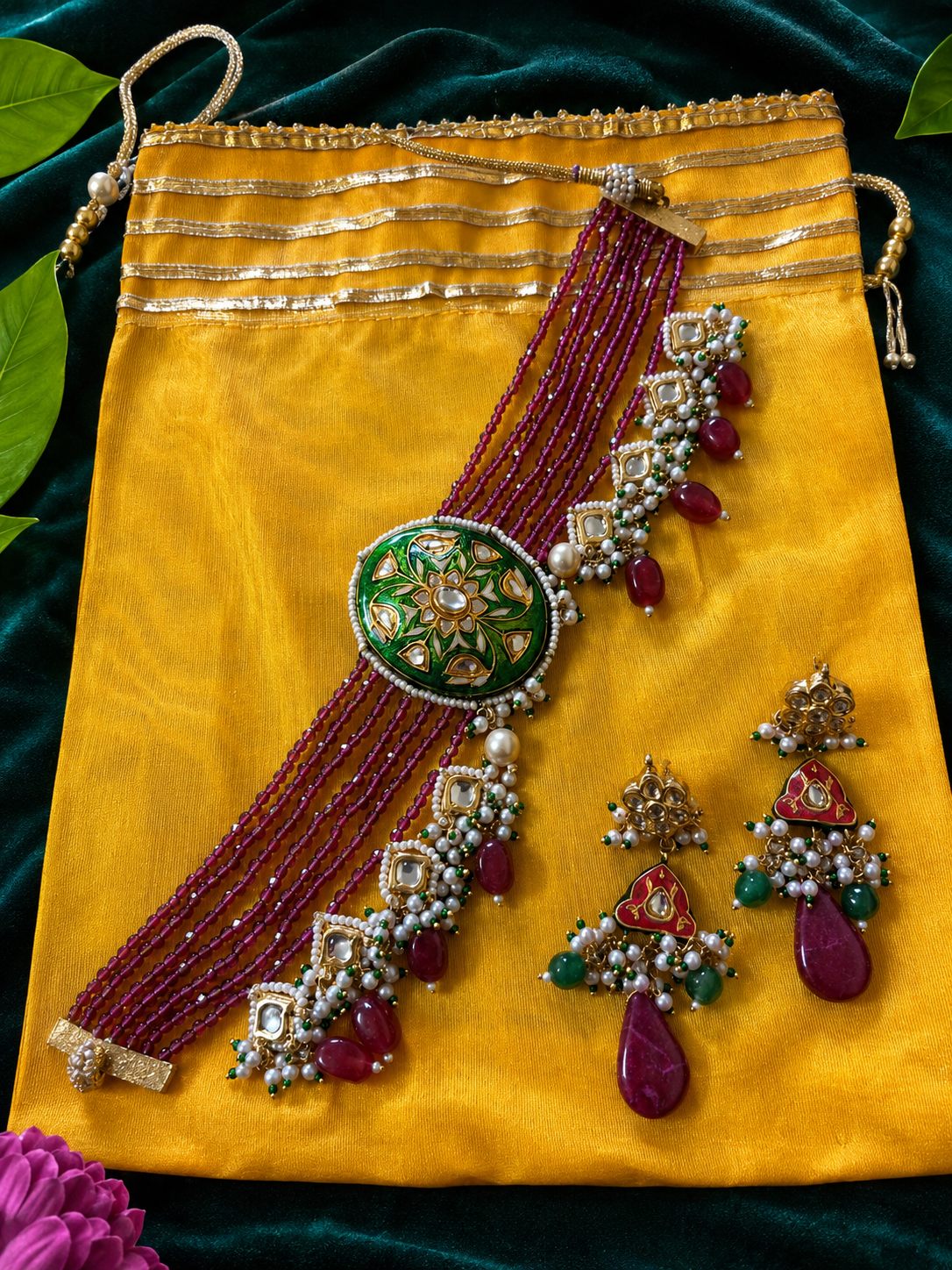 Noor Mahal Rajsi Choker Set
