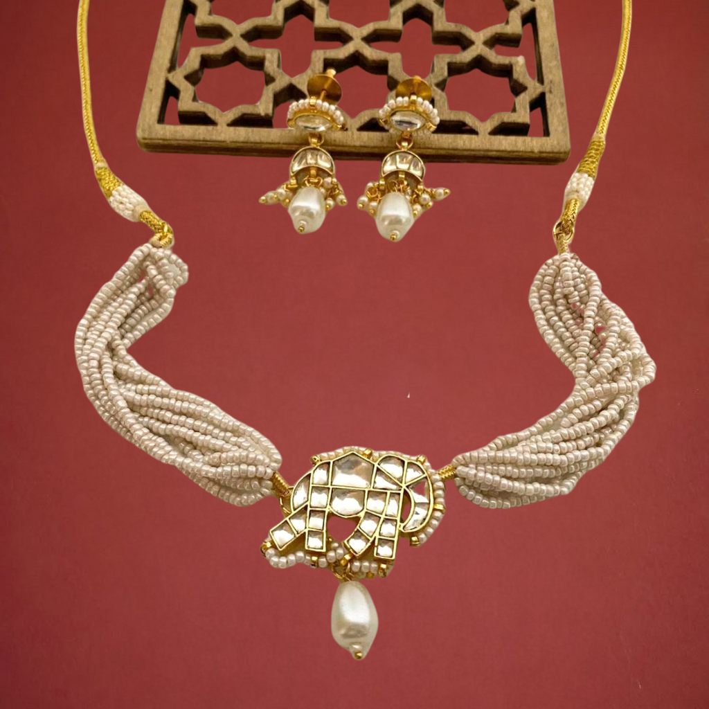 gajman choker haar