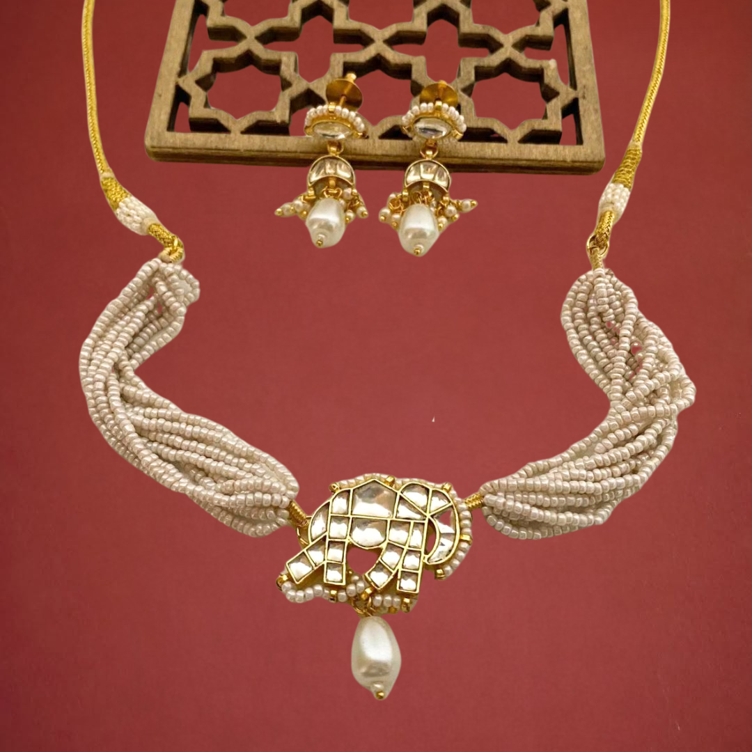 gajman choker haar