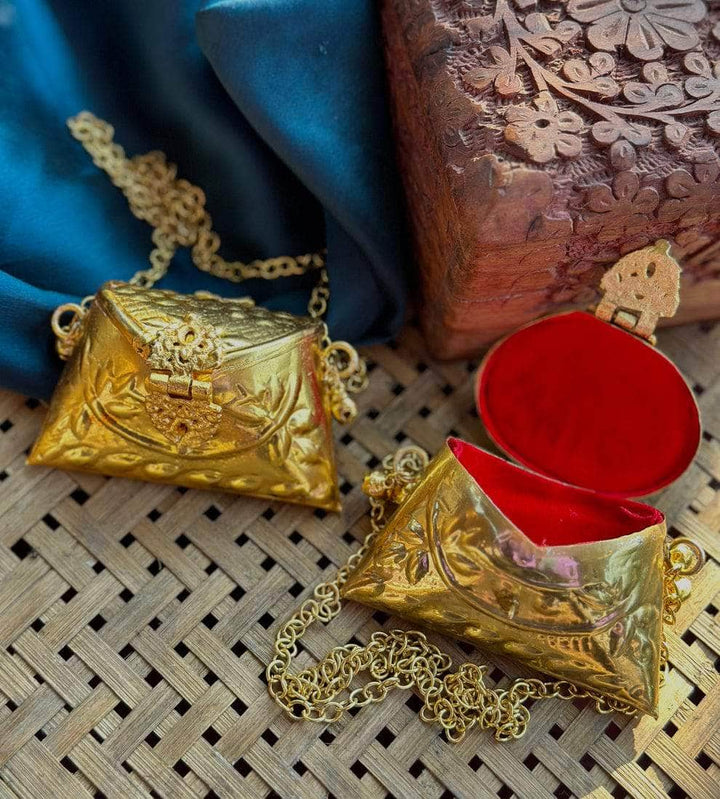 Golden Envelope Chain Bag