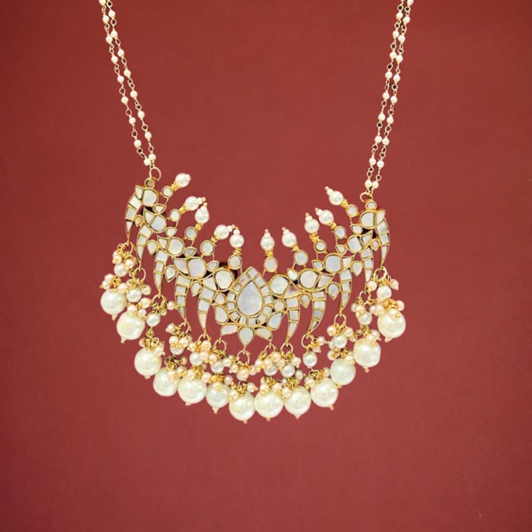 Kamalragini pendant  Haar