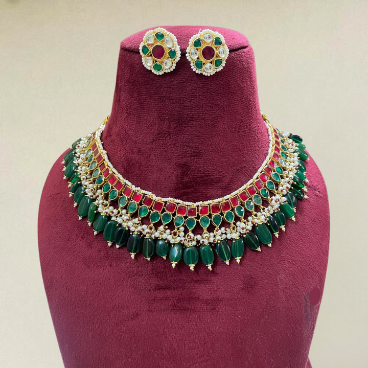 Neelkanthi Haar