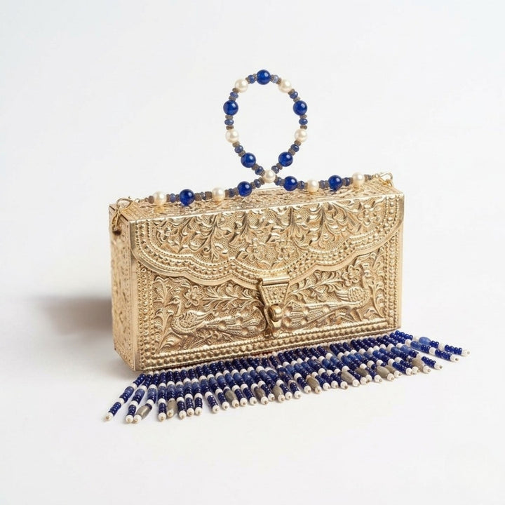Meher Neel Clutch