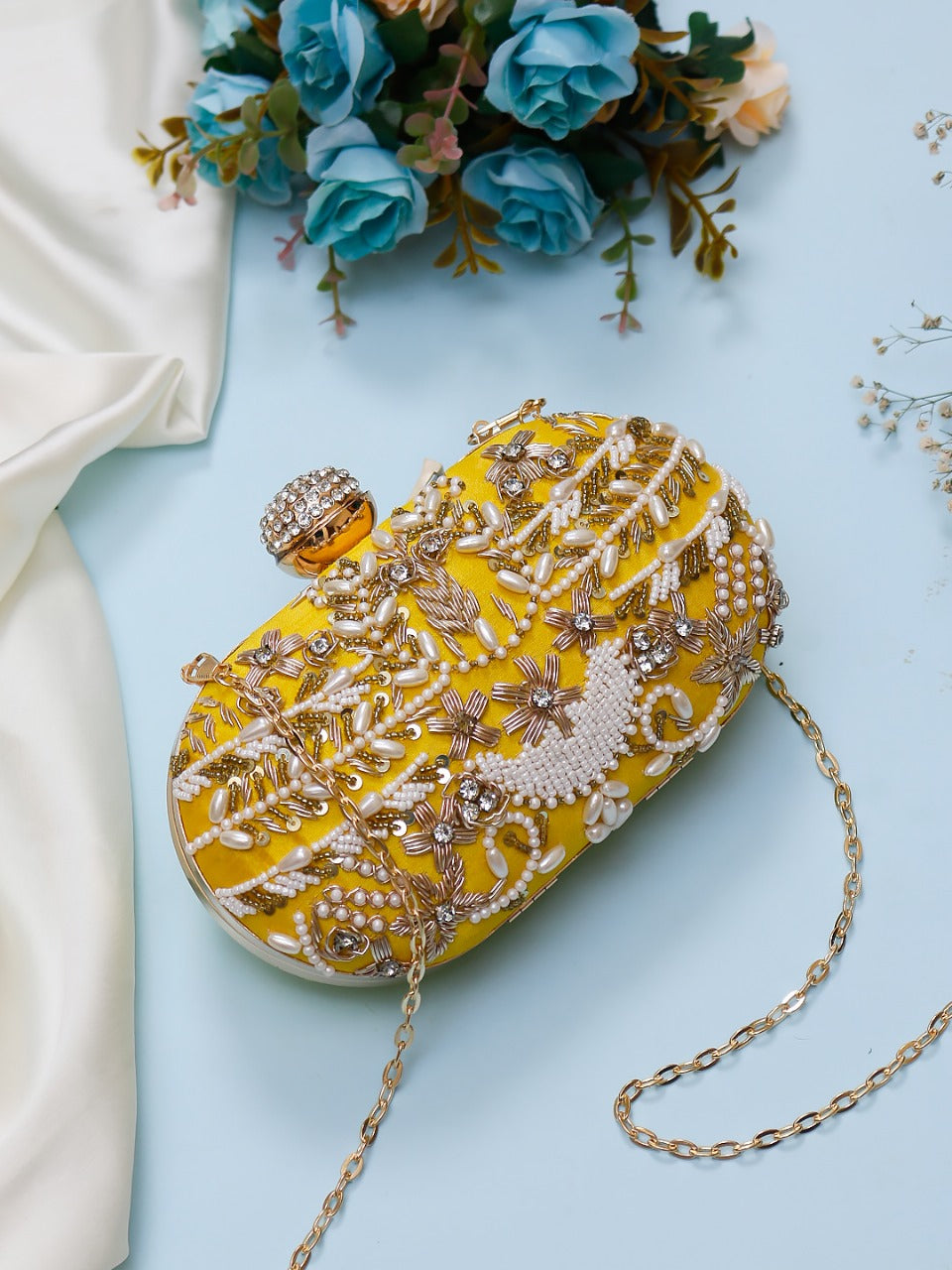 Paro Regal Dabka Clutch