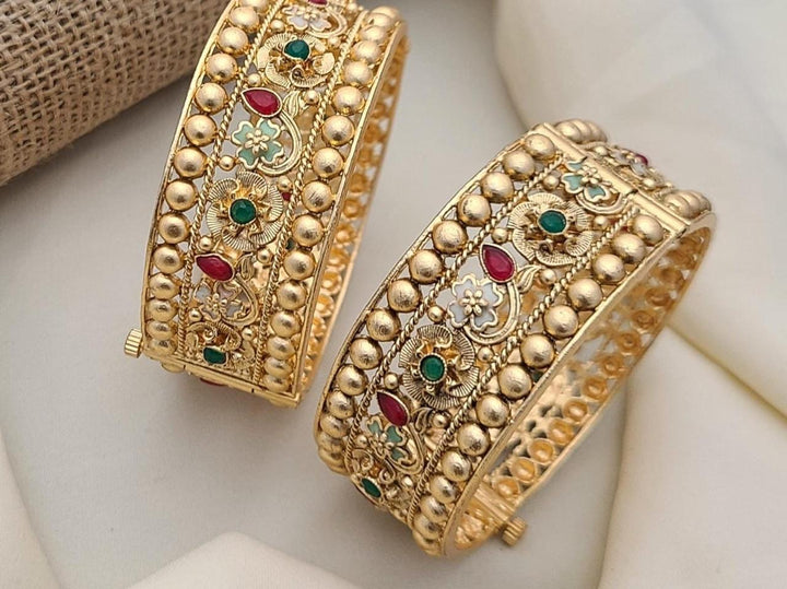 Phool Mahal Bangles  The Jadau Bangles of Floral Legacy