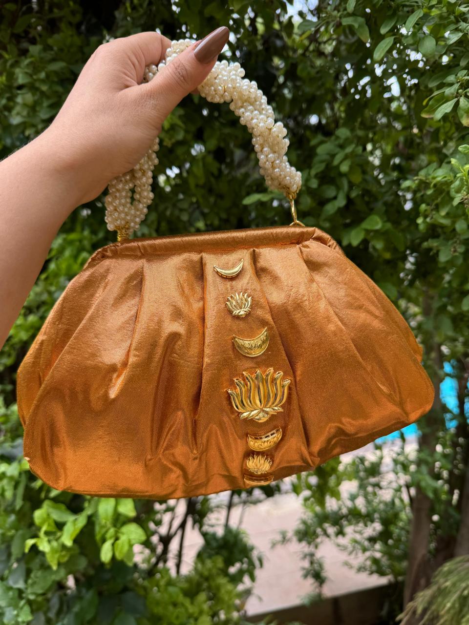 The Heere Zewar Edit Copper Orange