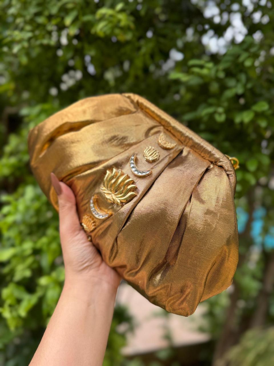 The Heere Zewar Edit Bronze Brown