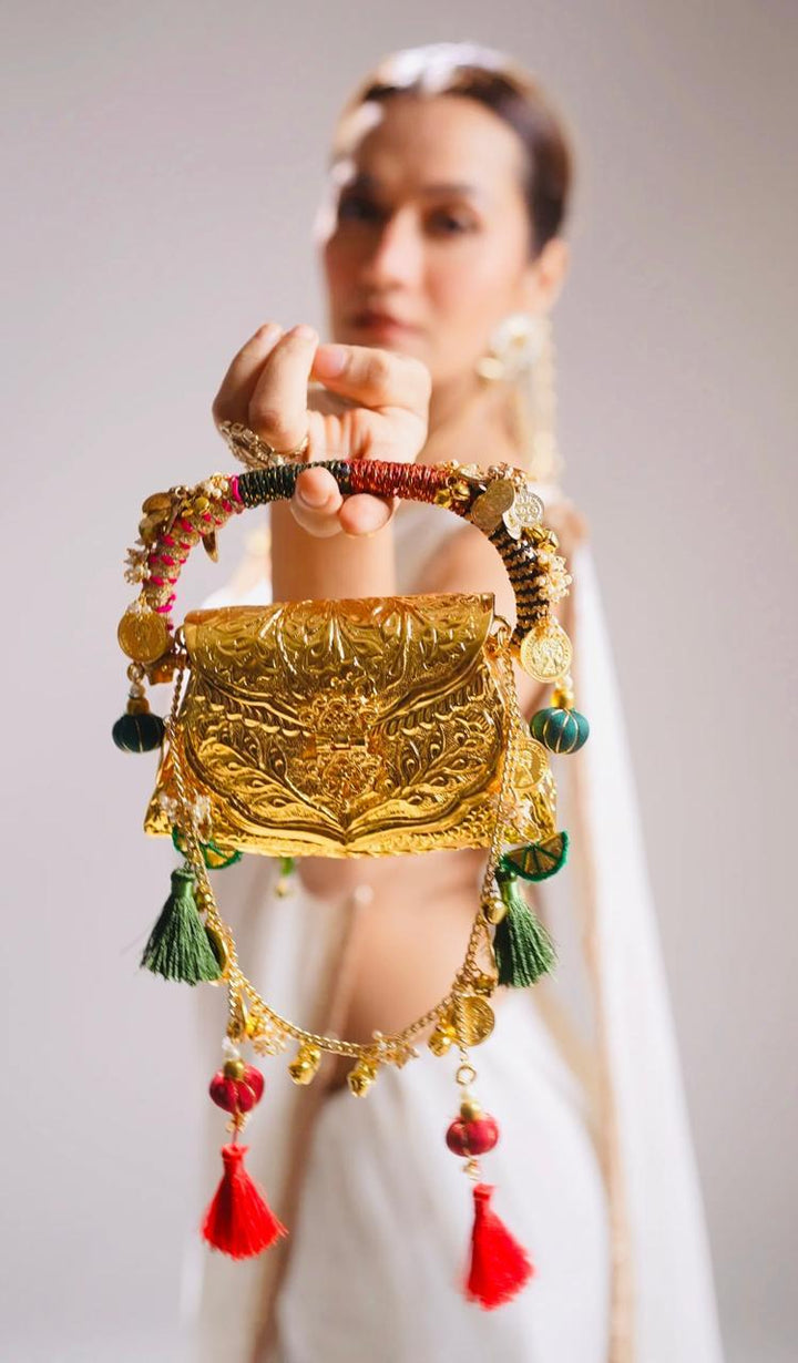 Rajshri Swarna Handbag