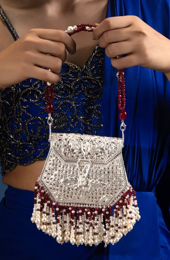 Noor-e-Maharani Silver Filigree Potli Bag