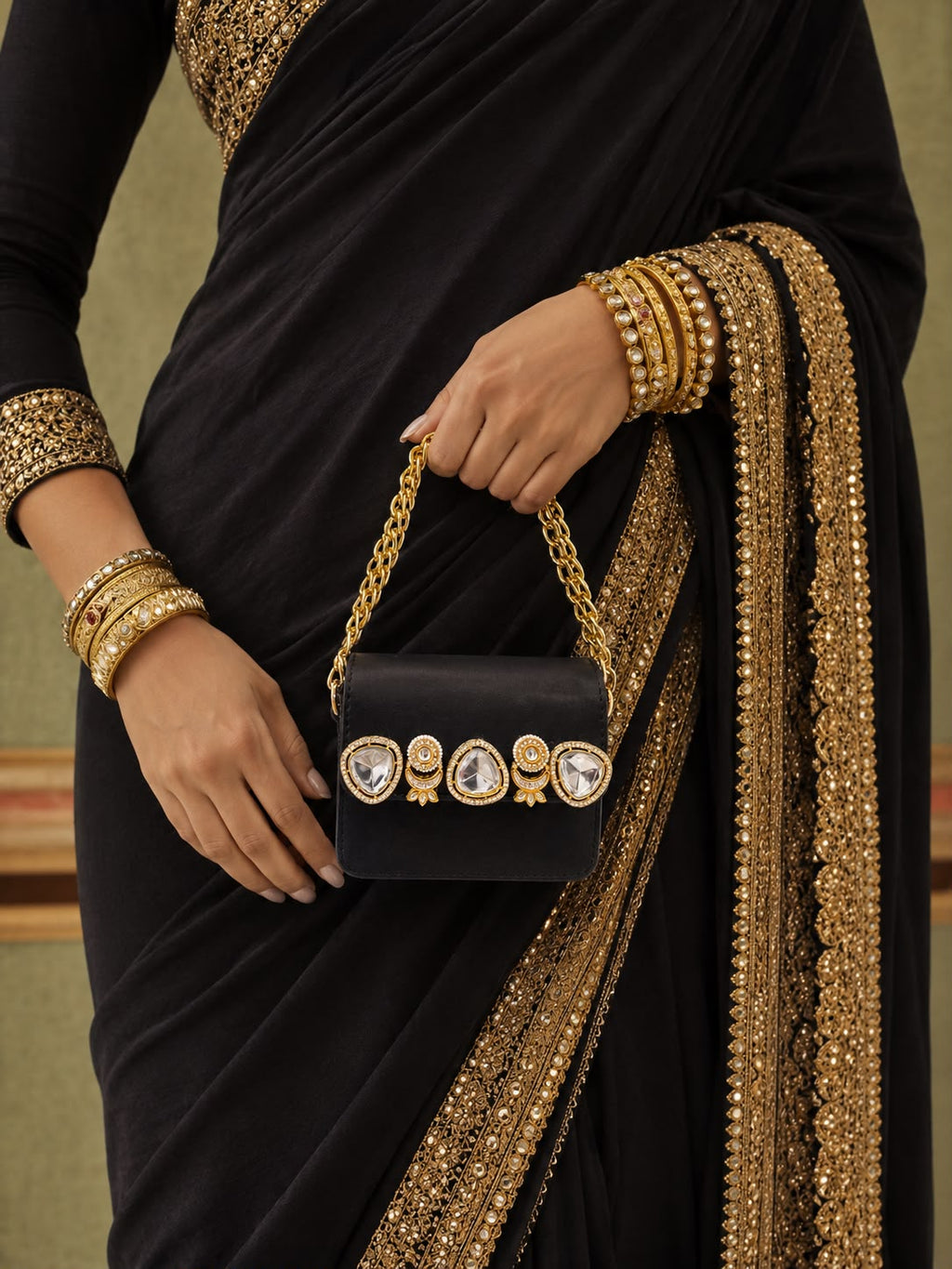 Noor-e-Rajwada Mini Bag