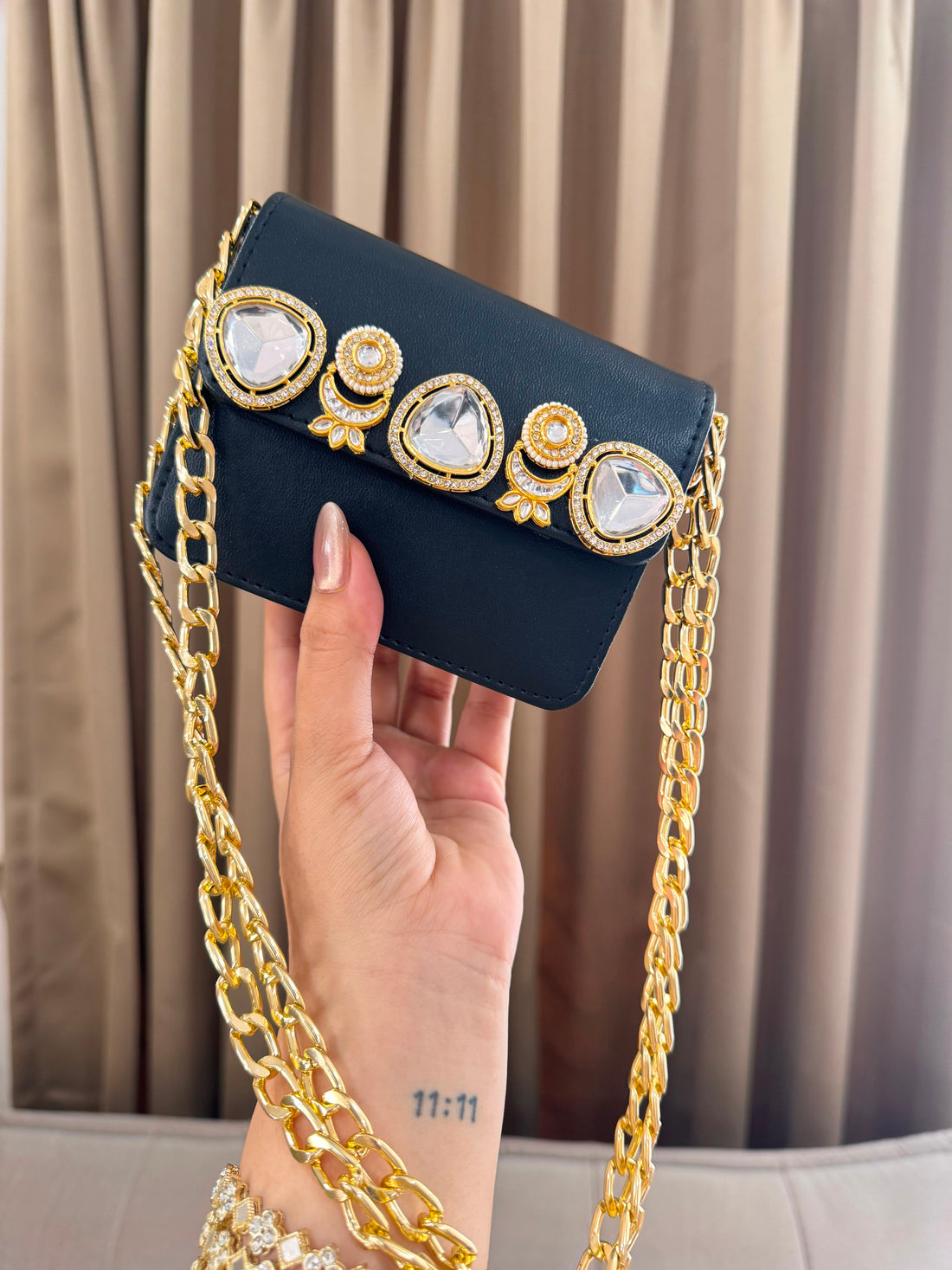 Noor-e-Rajwada Mini Bag