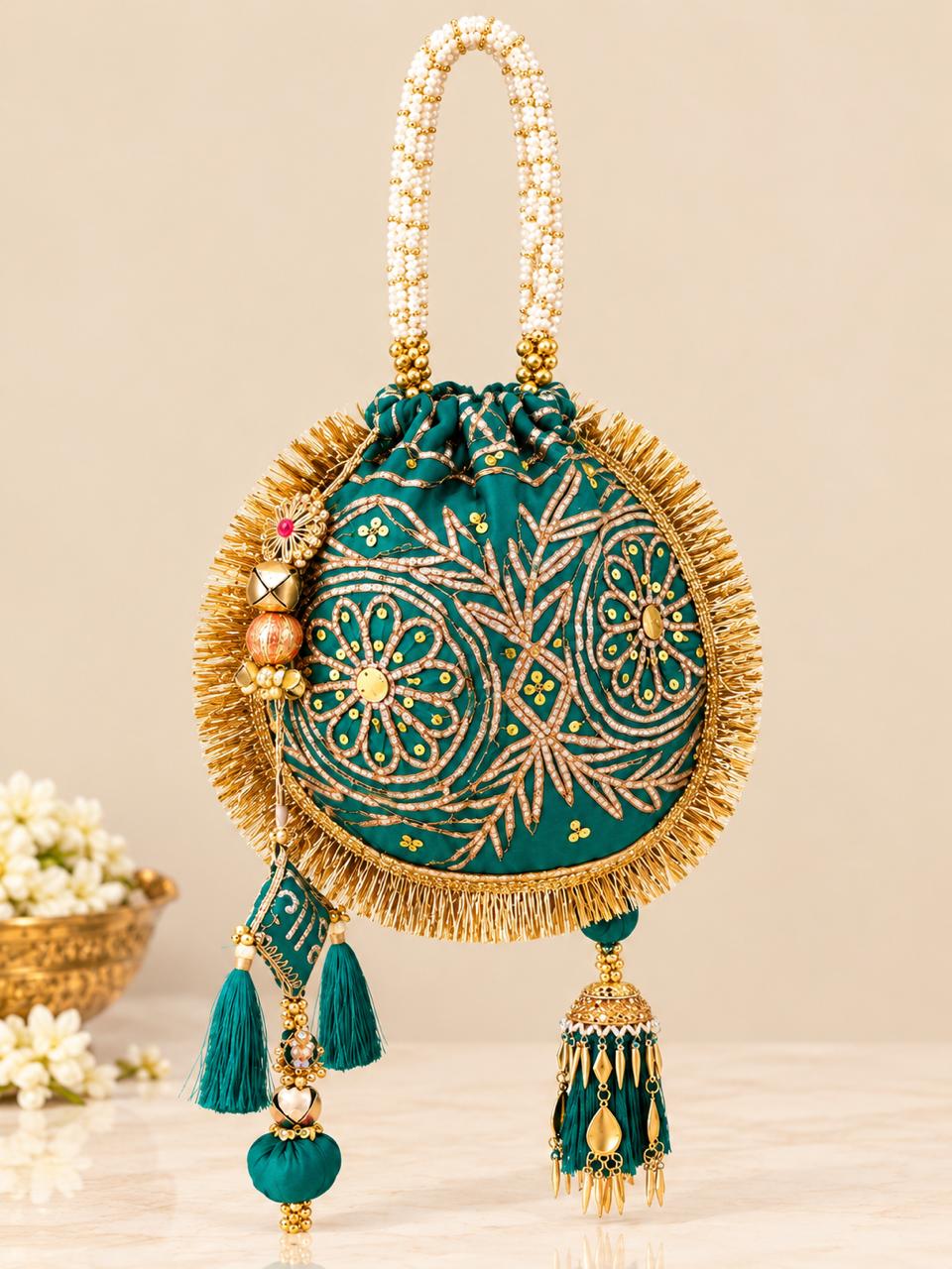 BANNO – The Royal Bridal Potli