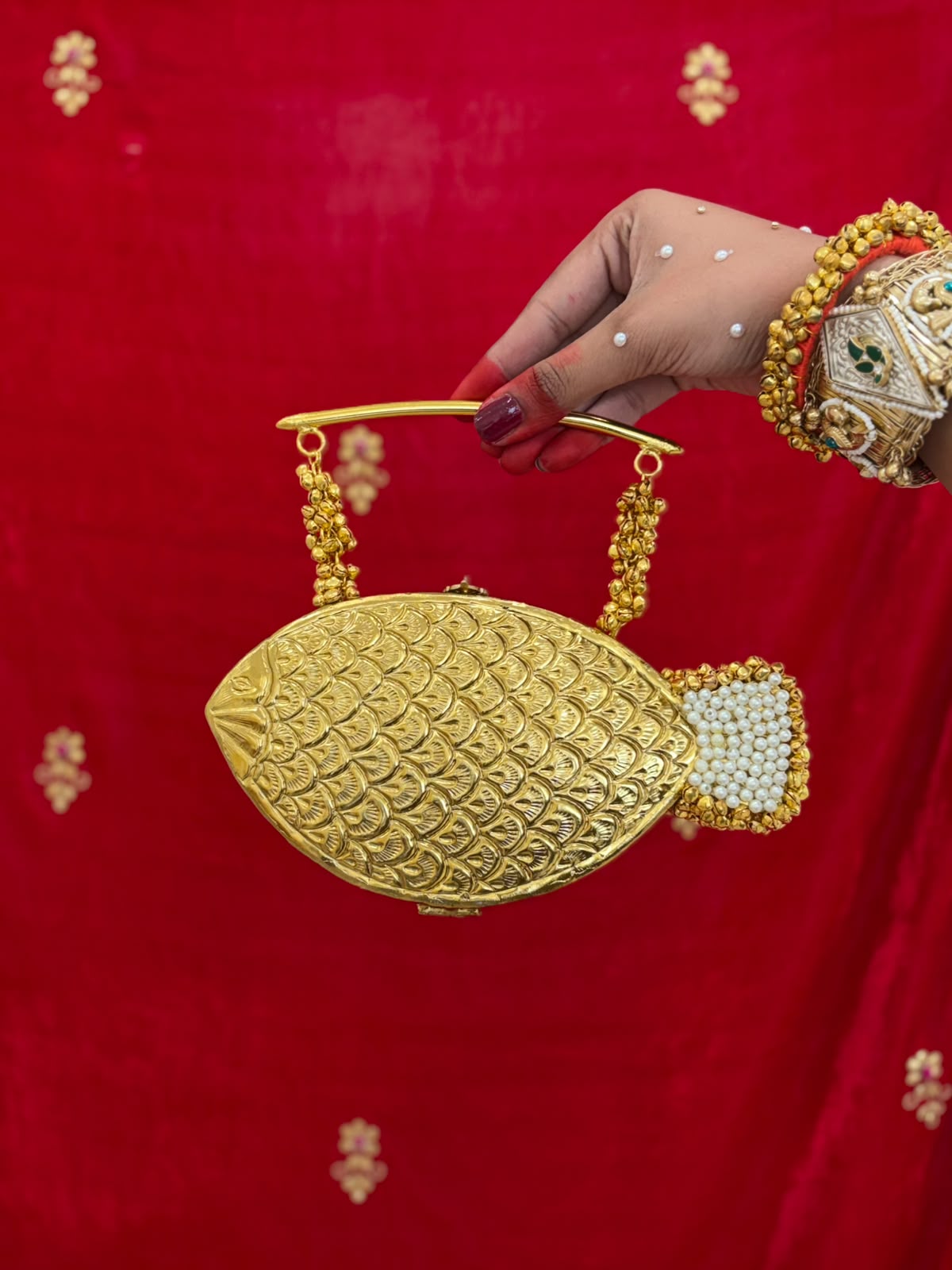 Pearl Machali – Exclusive Bridal Brass Clutch