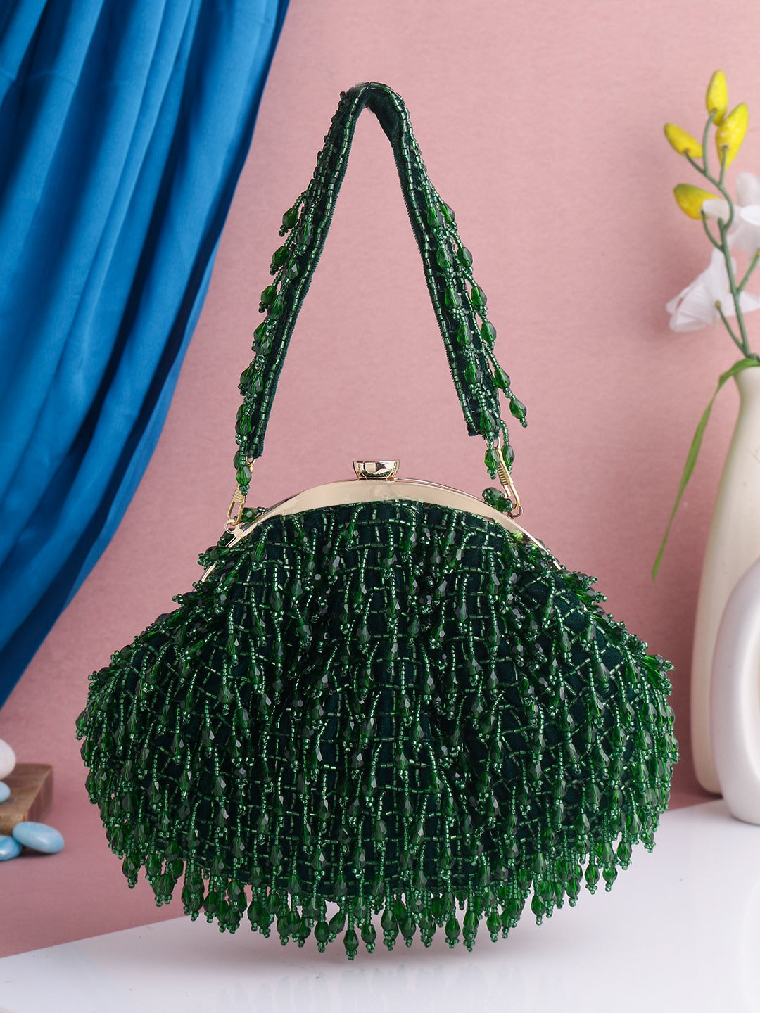 The Scarlet Drape – The Lady Luck Clutch