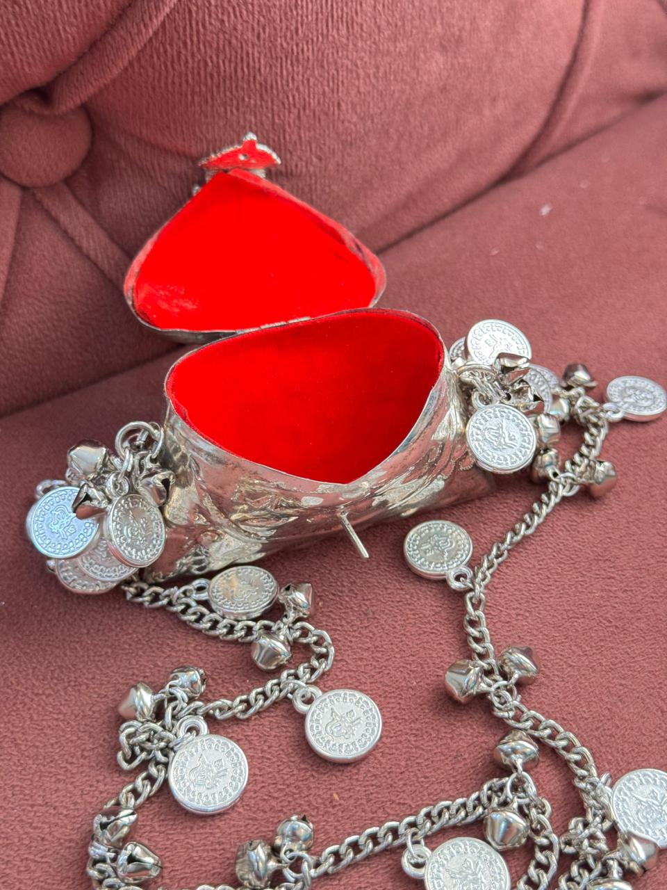 ROYALTY COUTURE STYLE