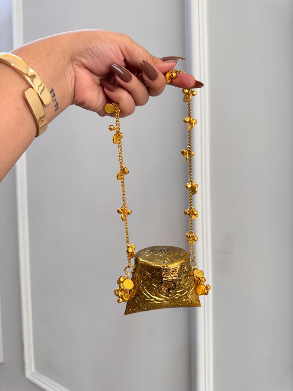 ROYALTY COUTURE STYLE