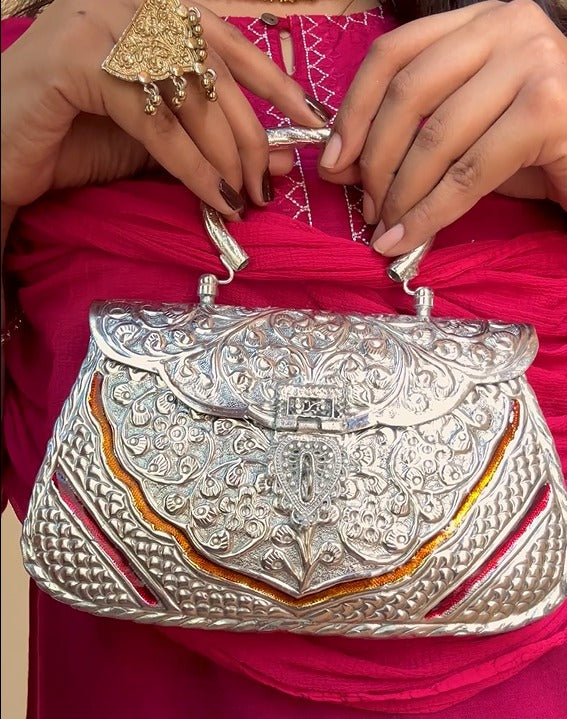 Queen’s Silver Grace Bag