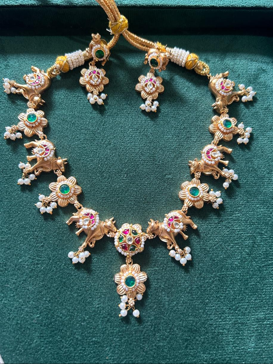 Rajsi Ashwa Viraasat Temple Necklace Set