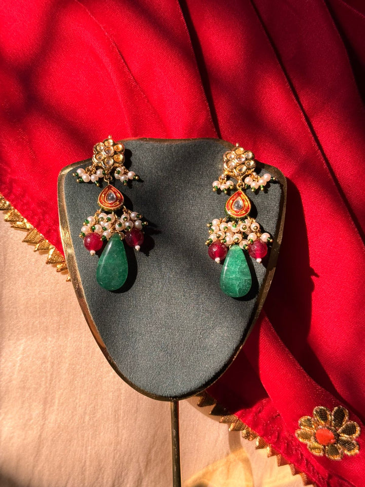 Harit Noor Kundan Drops