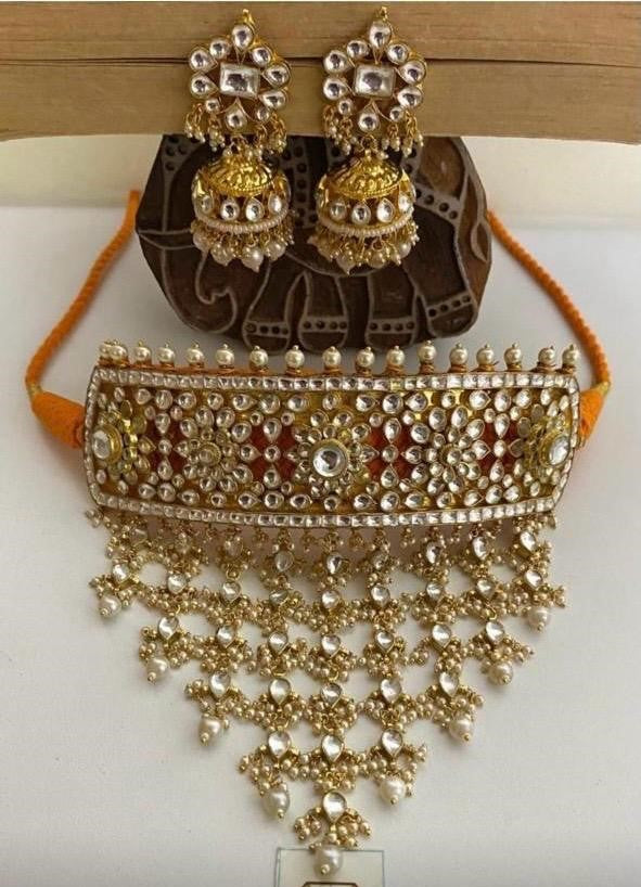 Riwaayat Noor Bridal Choker Set